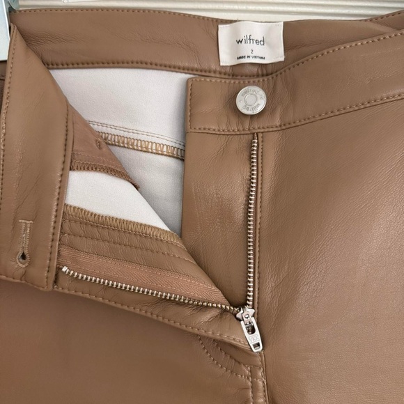 Aritzia Vegan Leather Pants - Picture 5 of 7